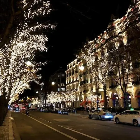 Διαμέρισμα Montaigne Executive *