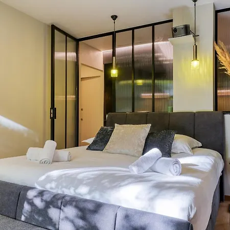 Montaigne Executive Paris