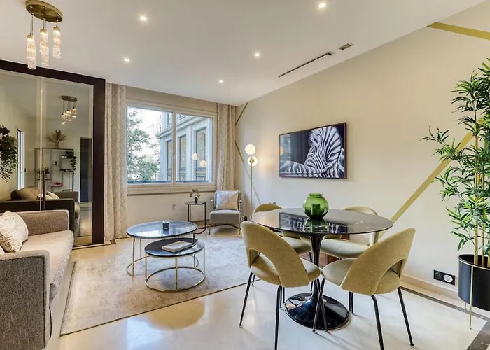 公寓 Montaigne Executive *