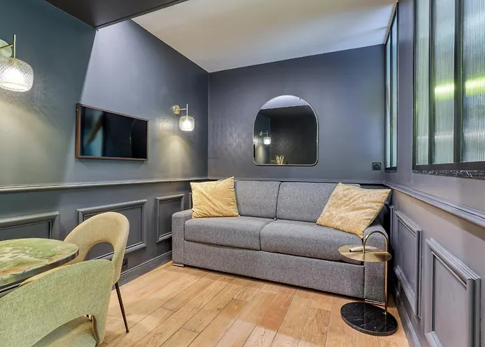 Montaigne Executive باريس