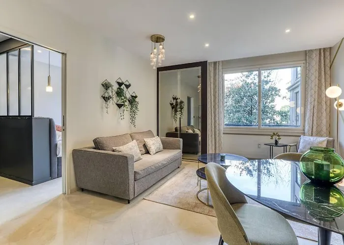 Apartamento Montaigne Executive