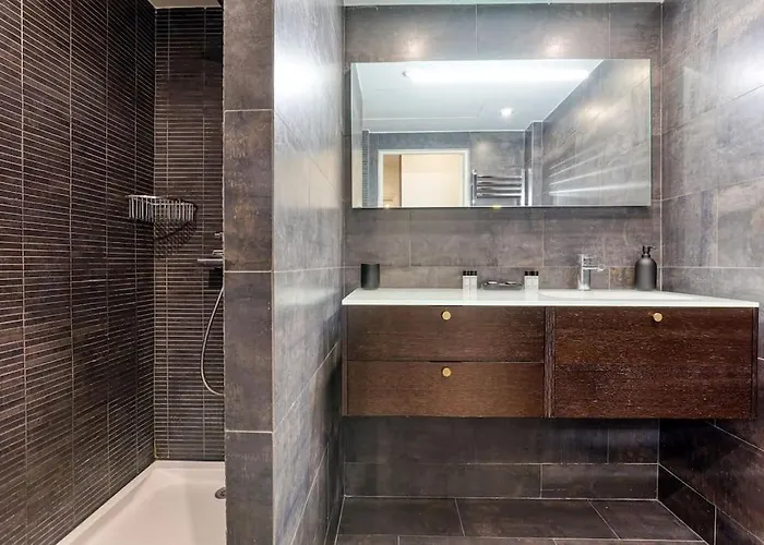 Montaigne Executive Paris